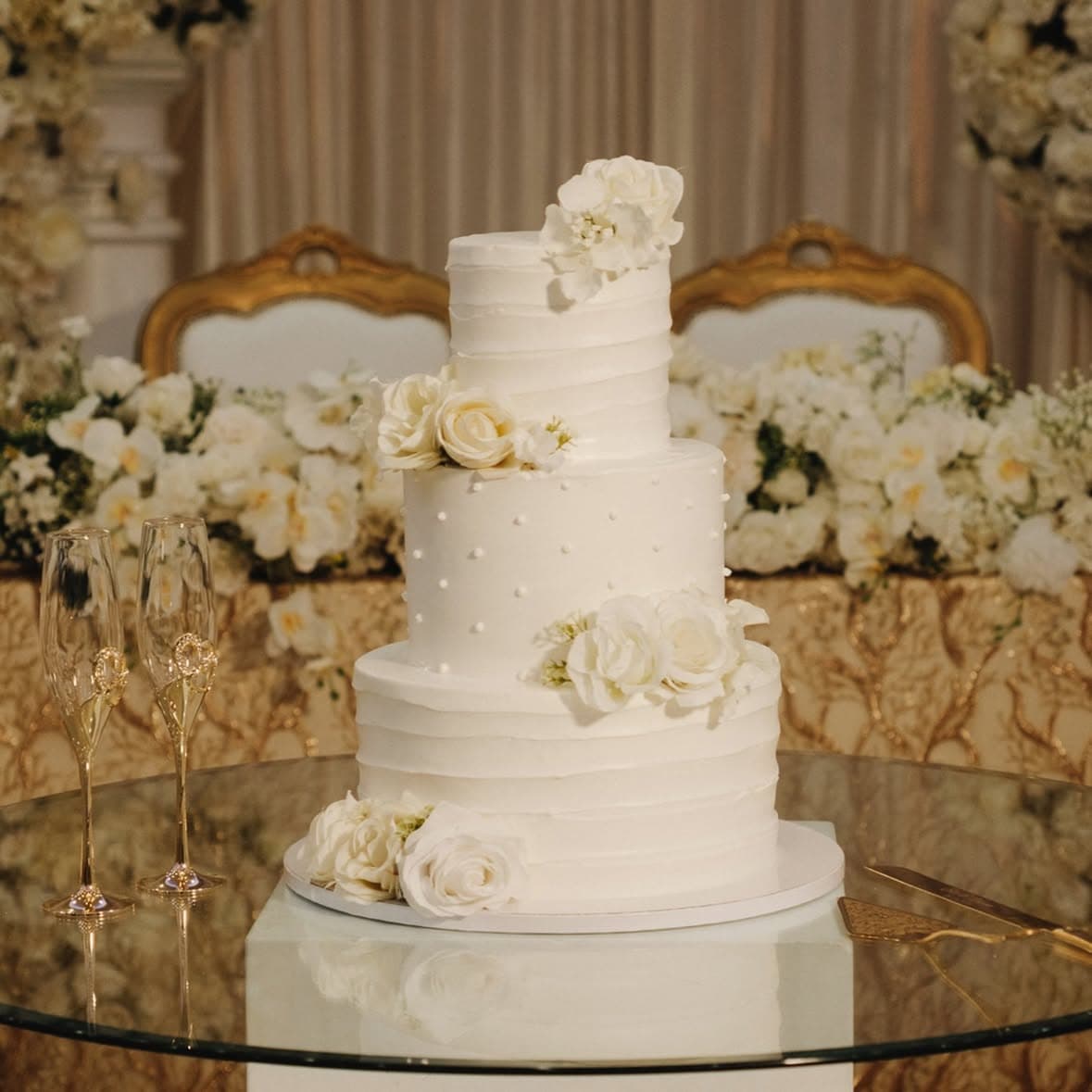 Vivi and Elie wedding cake — couples photography by Steven Lelham in Stanislaus County, CA
